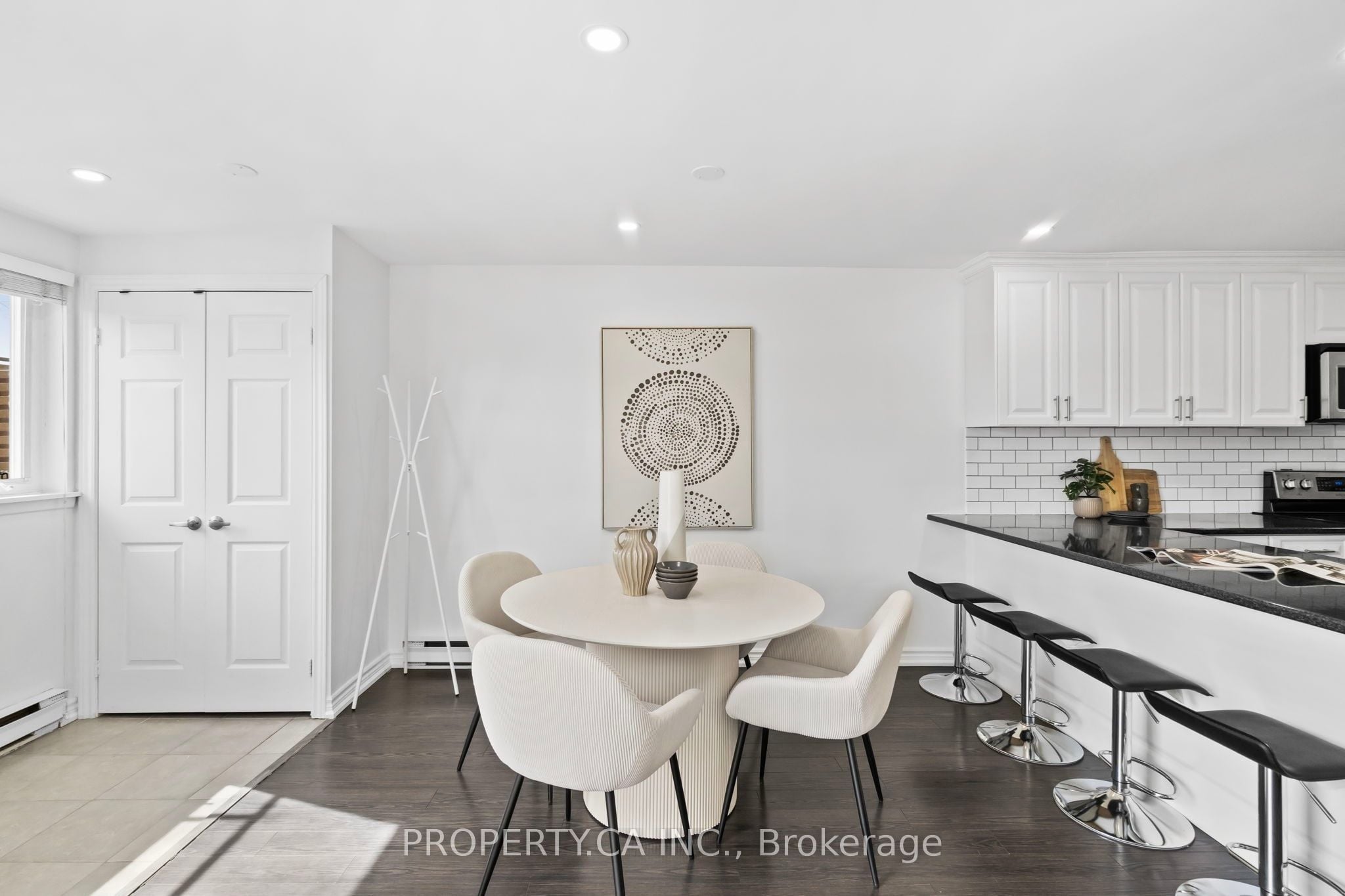 Additional image 2 of 179-1055 Dundas Street E, Mississauga, ON, L4Y 3X6