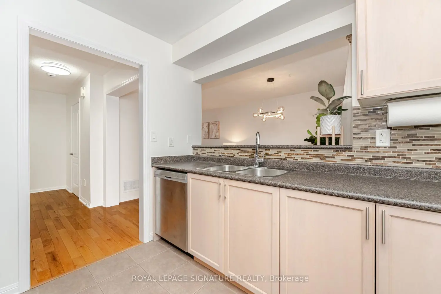 Additional image 7 of 1182 Barnard Drive