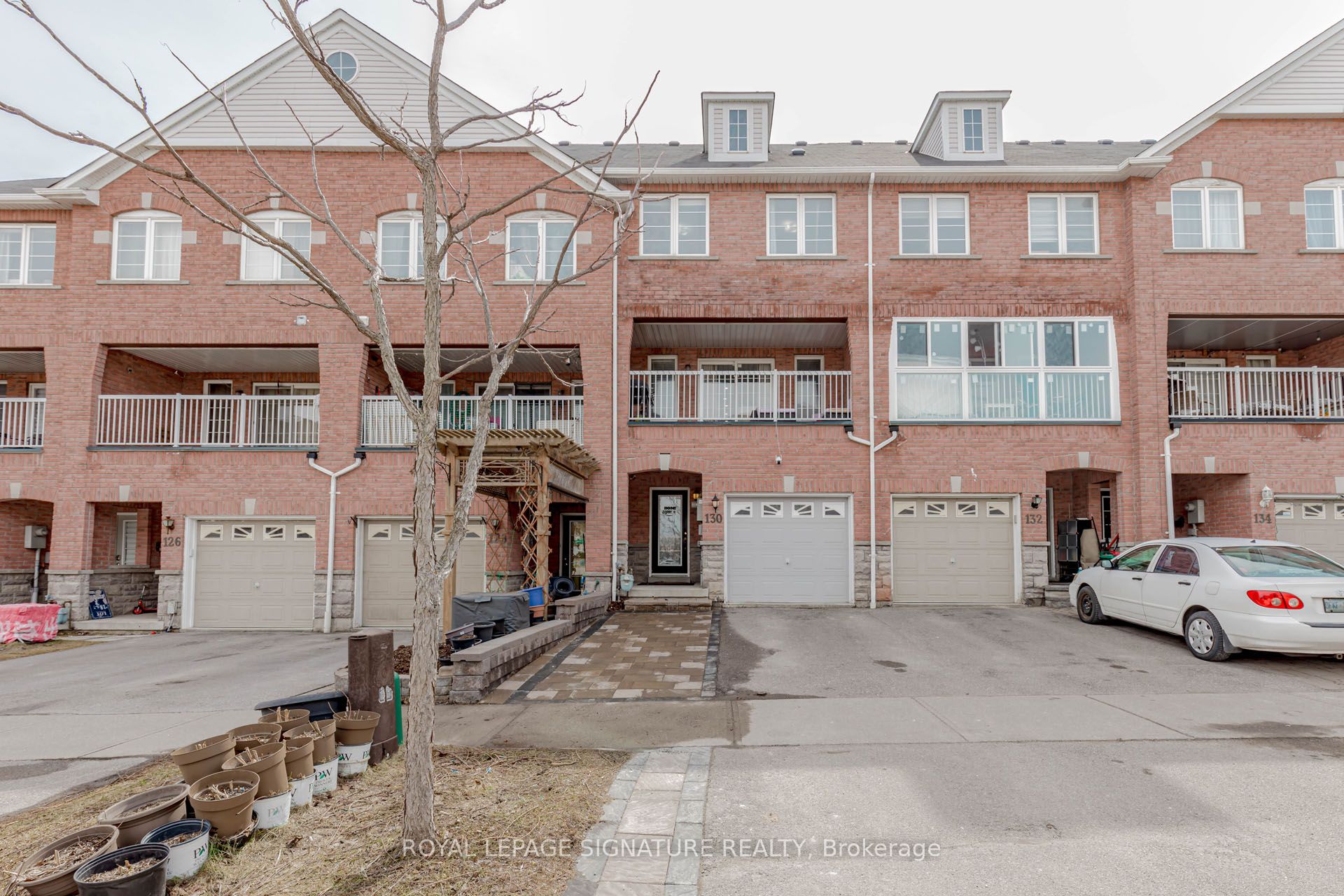 130 Bayly Street W, Ajax, ON, L1S 0C3