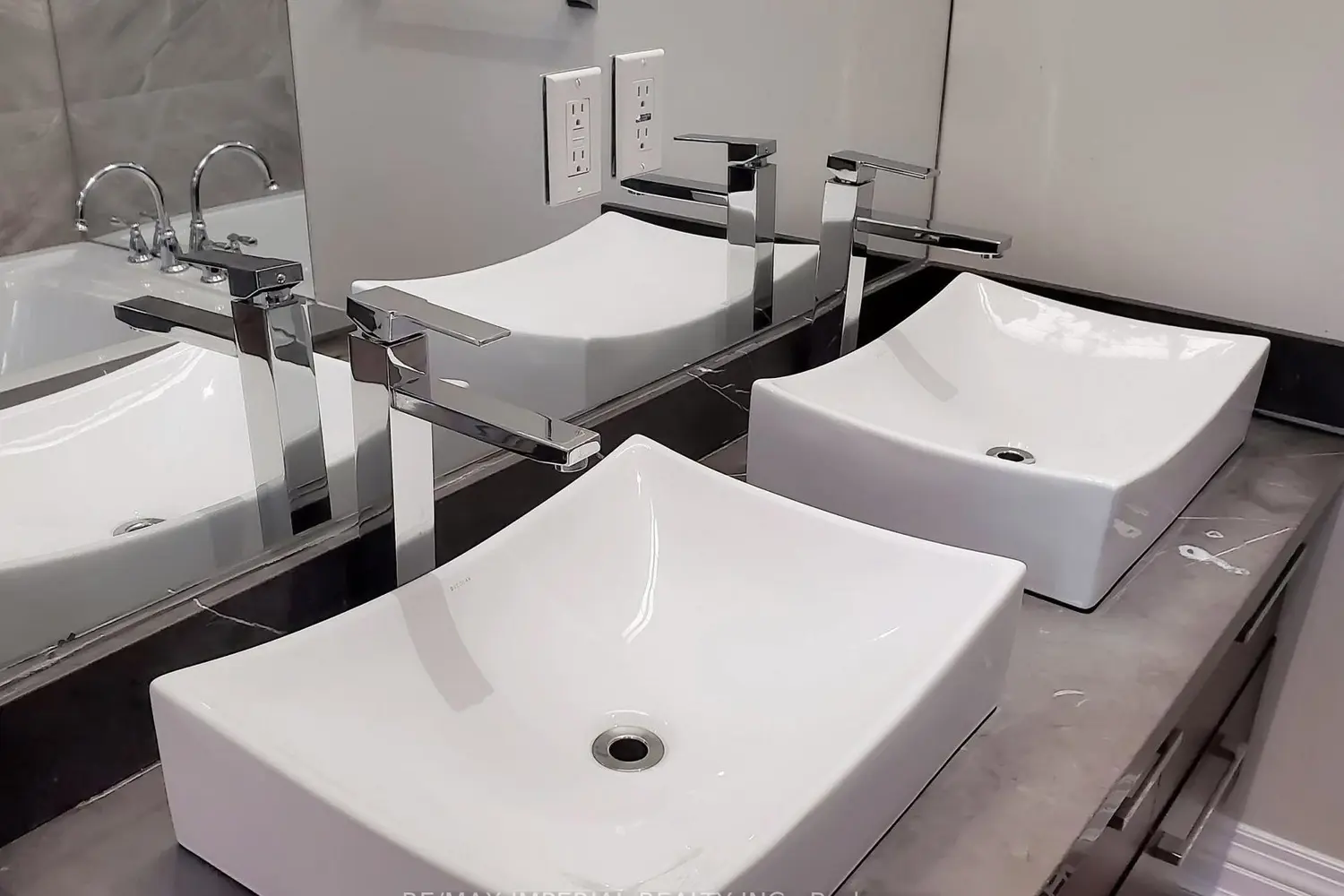 Additional image 12 of 35 Waddington Crescent