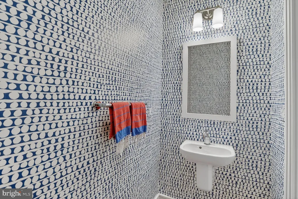 Additional image 14 of 1305 D Street SE, Washington, DC 20003
