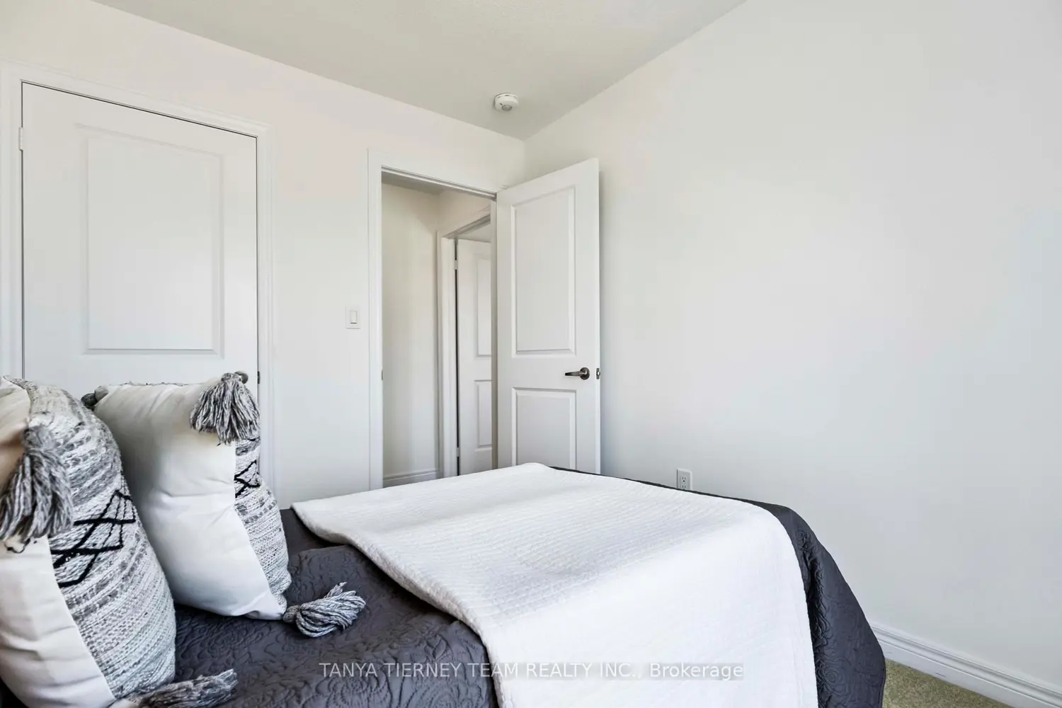 Additional image 9 of 36 Dockside Way