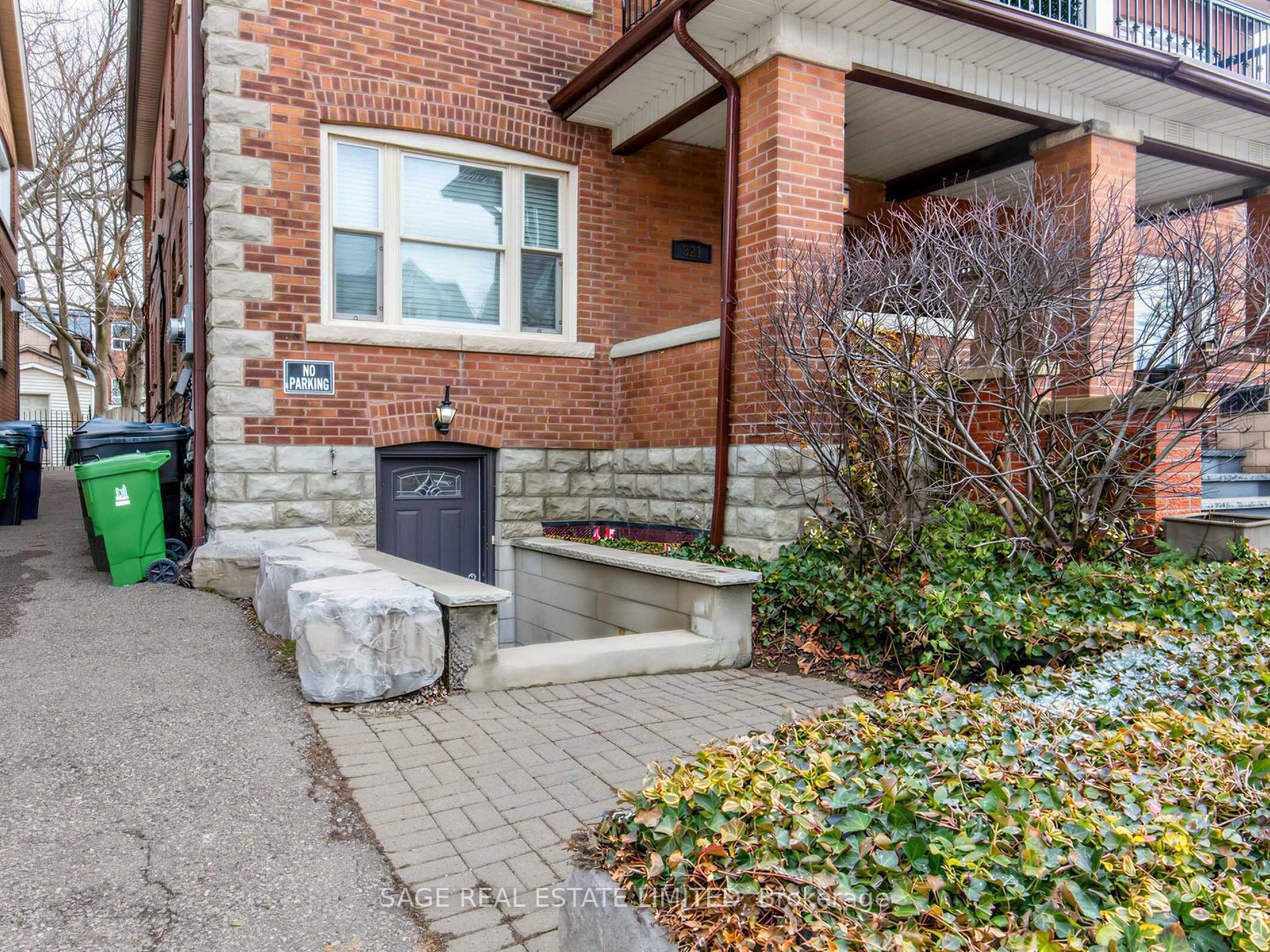 Additional image 2 of Lower-321 Lauder Avenue, Toronto, ON, M6E 3H7