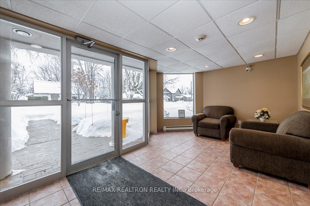 Additional image 3 of 101-107 Bond Street, Orillia, ON, L3V 1J7