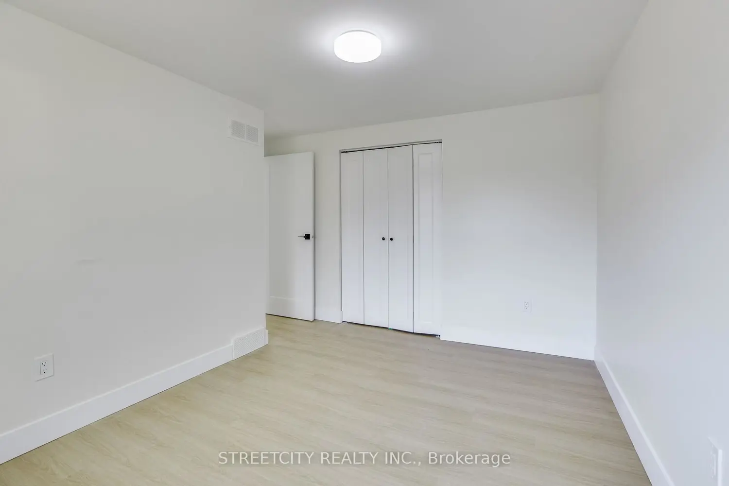 Additional image 11 of 25 Augusta Crescent
