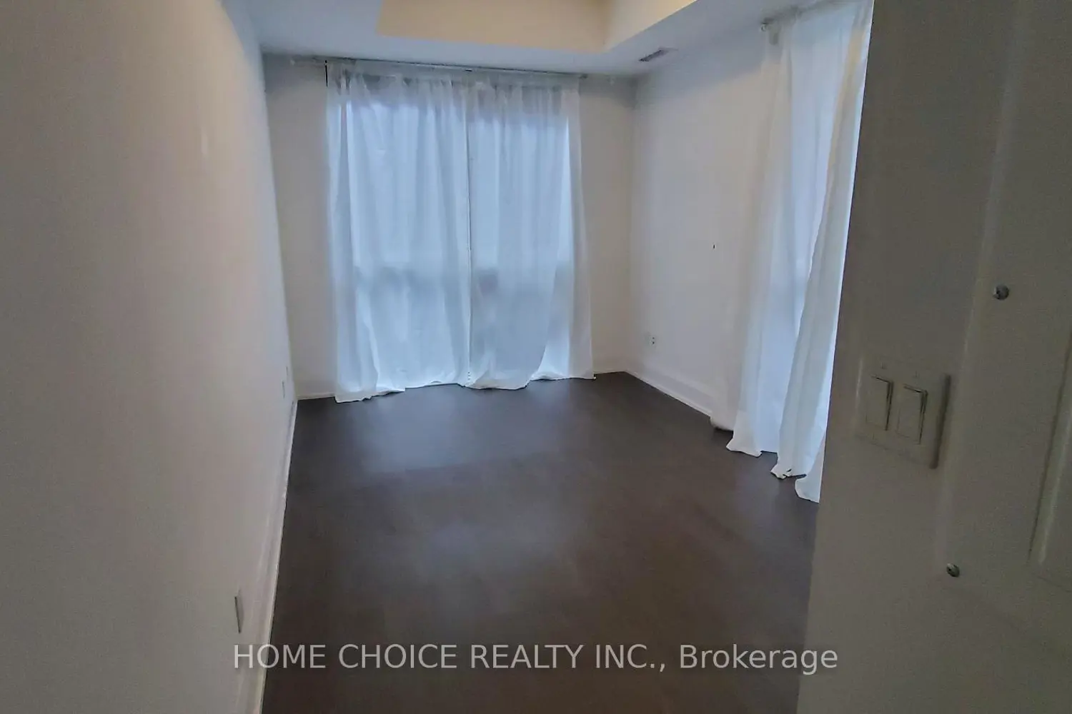 Additional image 17 of 101 Erskine Avenue 1403