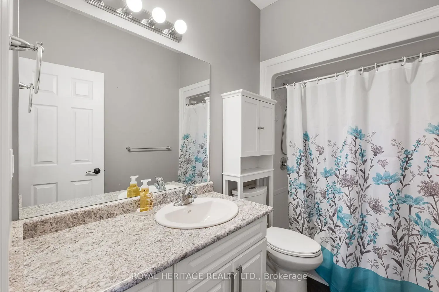 Additional image 13 of 300 Croft Street 2001