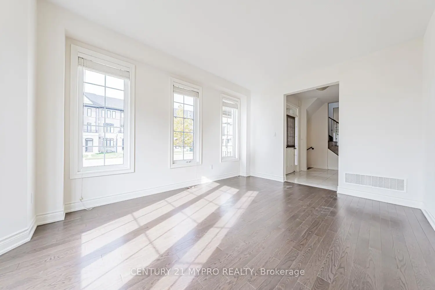 Additional image 3 of 2 Manor Hampton Street