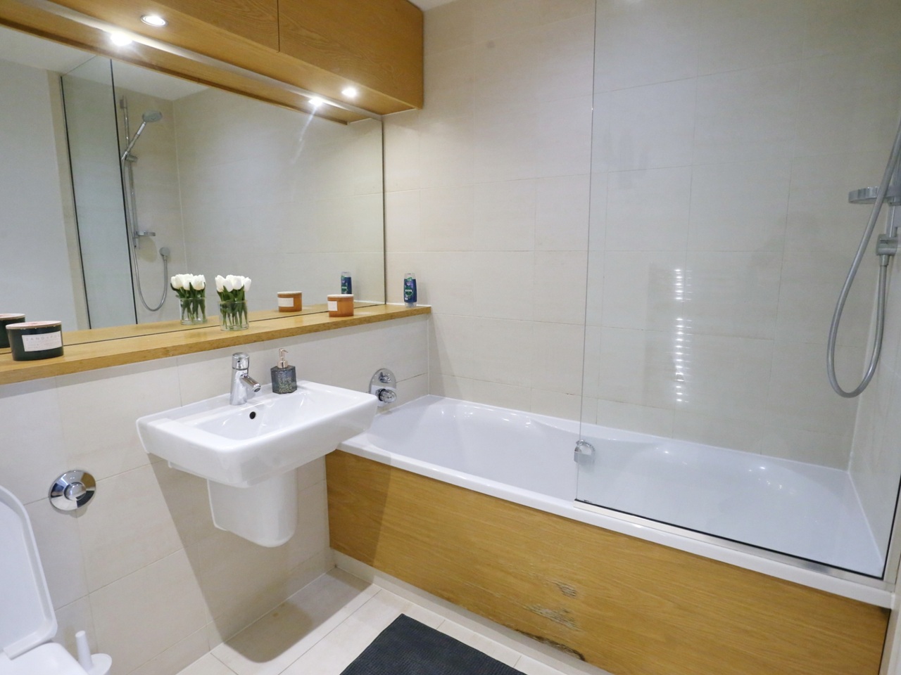 Additional image 4 of 2 Bed Flat, Kelsoe Place, M15, N1 7GU