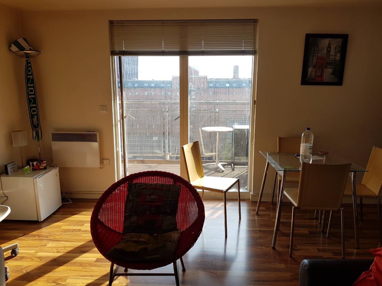 1 Bed Flat, The Quadrangle, M1, N1 7GU
