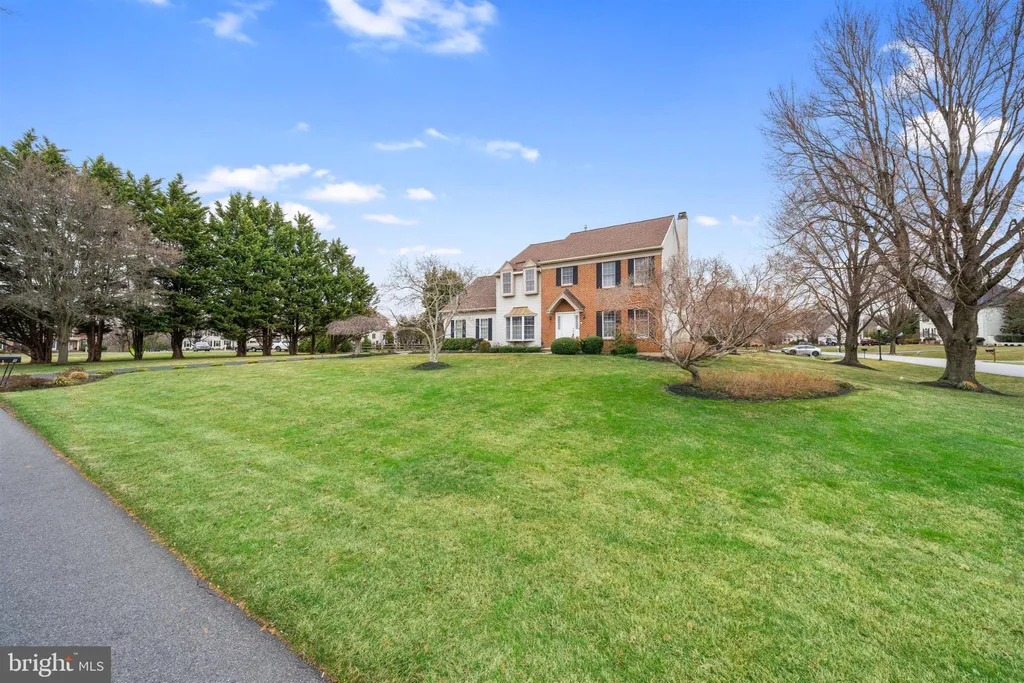 Additional image 3 of 8 Bayberry Close, Newark, DE 19711