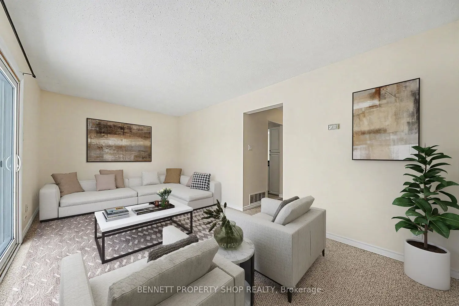 Additional image 3 of 2570 Southvale Crescent 22