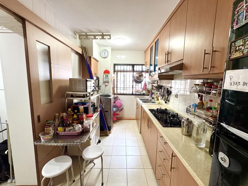 Additional image 6 of 161A Punggol Central