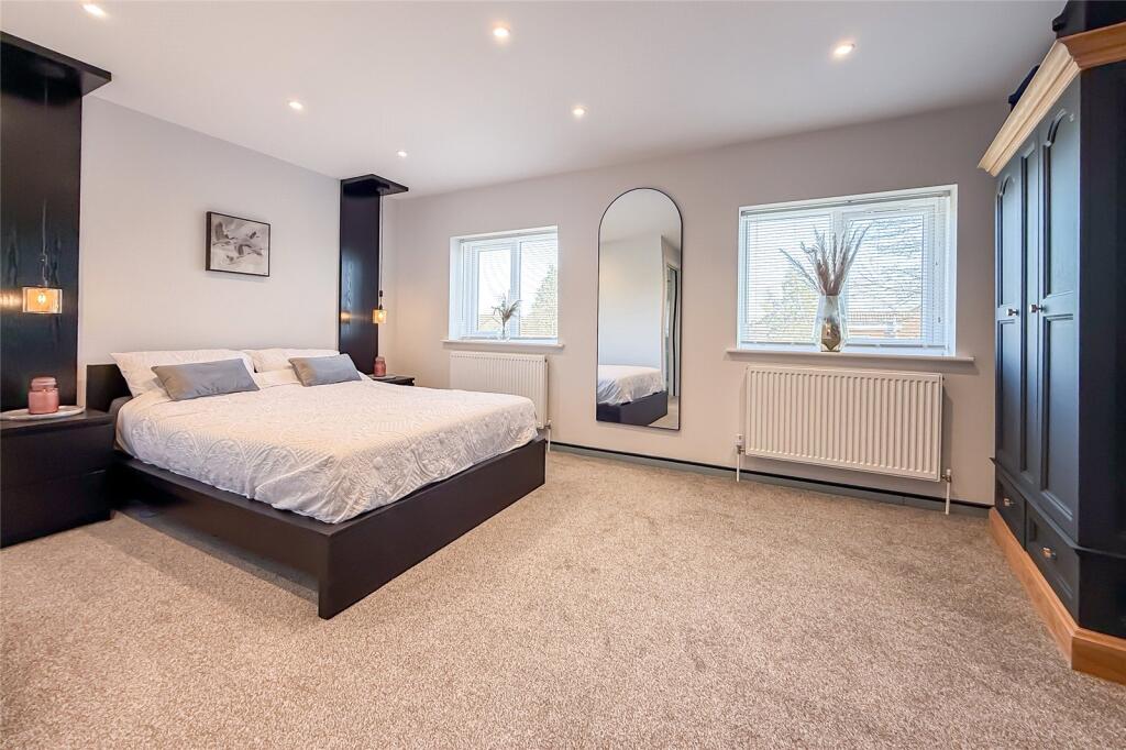 Additional image 8 of Cell Barnes Lane, St. Albans, Hertfordshire, AL1