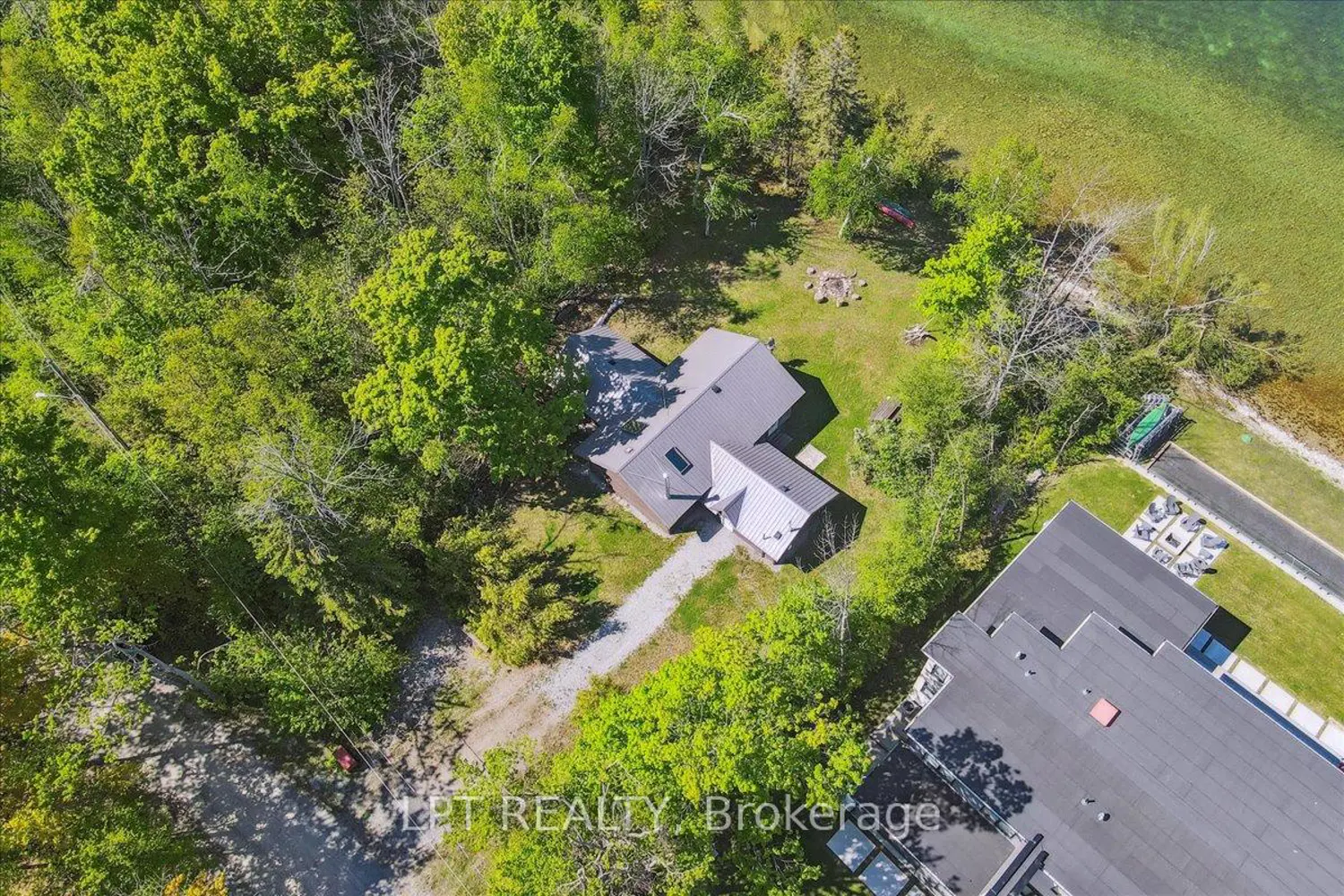 1689 Chief Joseph Snake Road photo 2