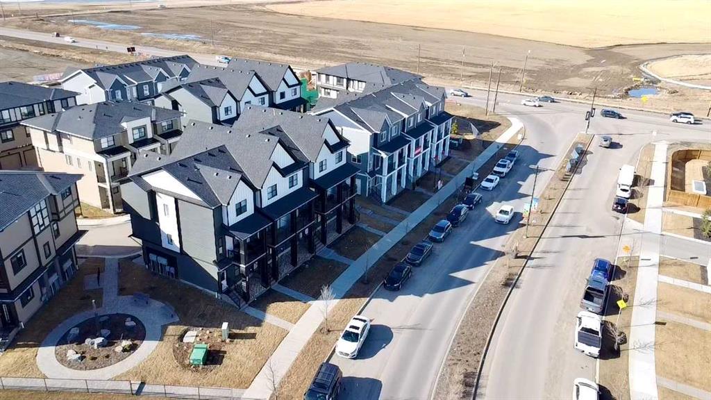 Additional image 4 of 101-285 Chelsea Court, Chestermere, AB, T1X 2W7