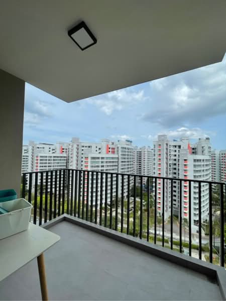 Additional image 3 of 82 Compassvale Bow