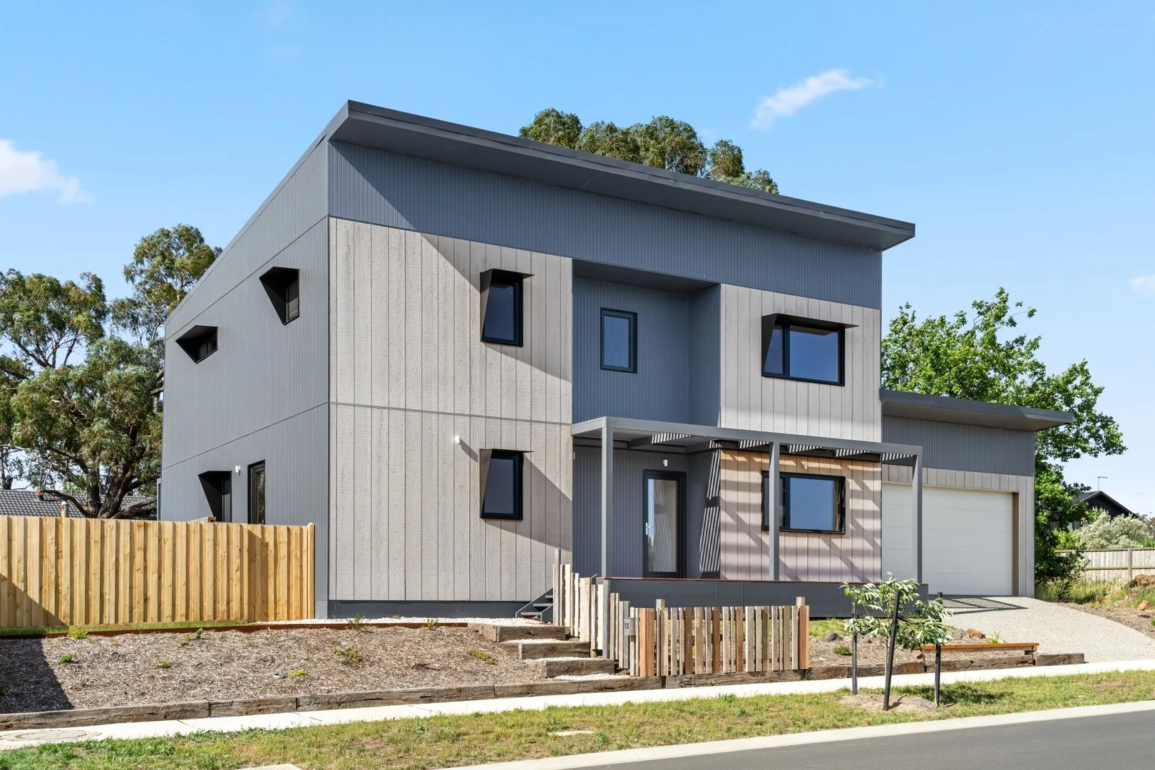 Additional image 2 of 13 Snell Drive, Gisborne VIC 3437