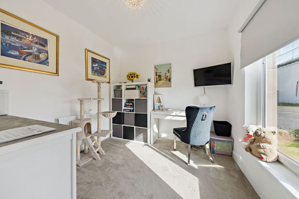 Additional image 38 of 6 bed property for saleKyle Wynd, Newton Mearns G77