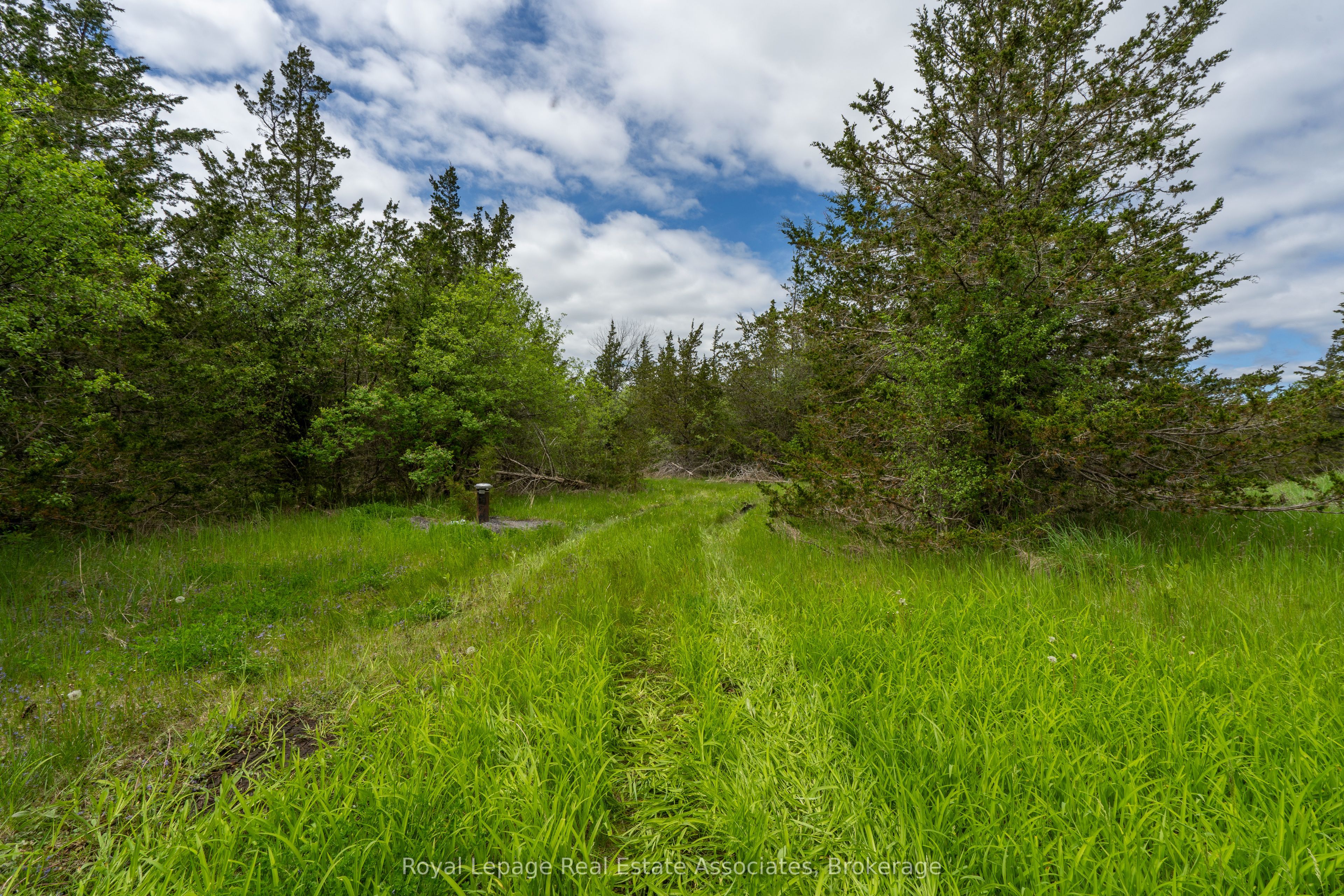 Additional image 5 of 2523 County Rd 15 N/a, Prince Edward County, ON, N8M 2X6