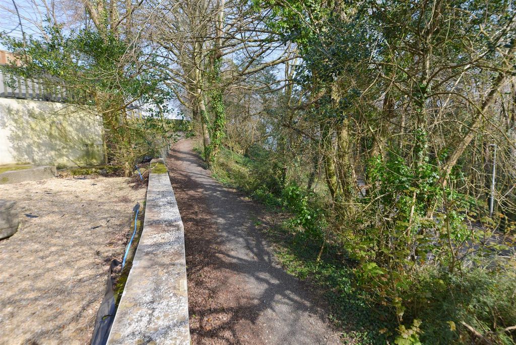 Additional image 37 of 3 bed property for saleBevlin Lane, Saundersfoot SA69
