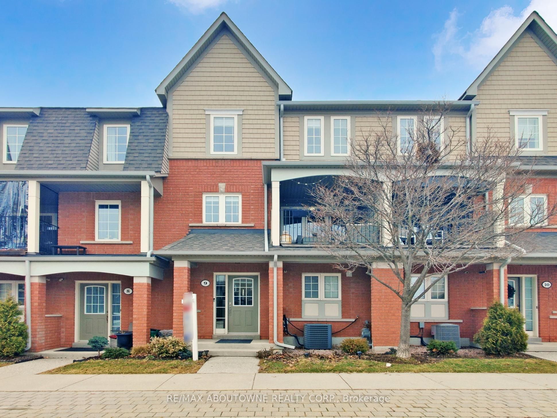 9-2360 Parkhaven Boulevard, Oakville, ON, L6H 7S6