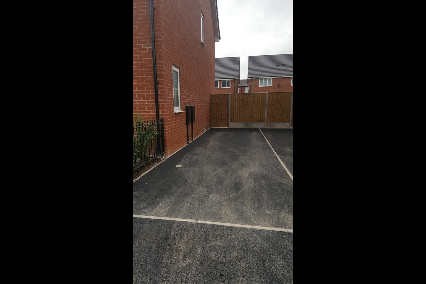 Additional image 8 of 3 Bed Semi-Detached House, Lomas Close, M5, N1 7GU