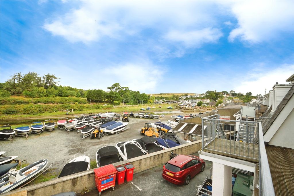 3 bed flat for saleLon Pen Cei, Abersoch, Gwynedd LL53