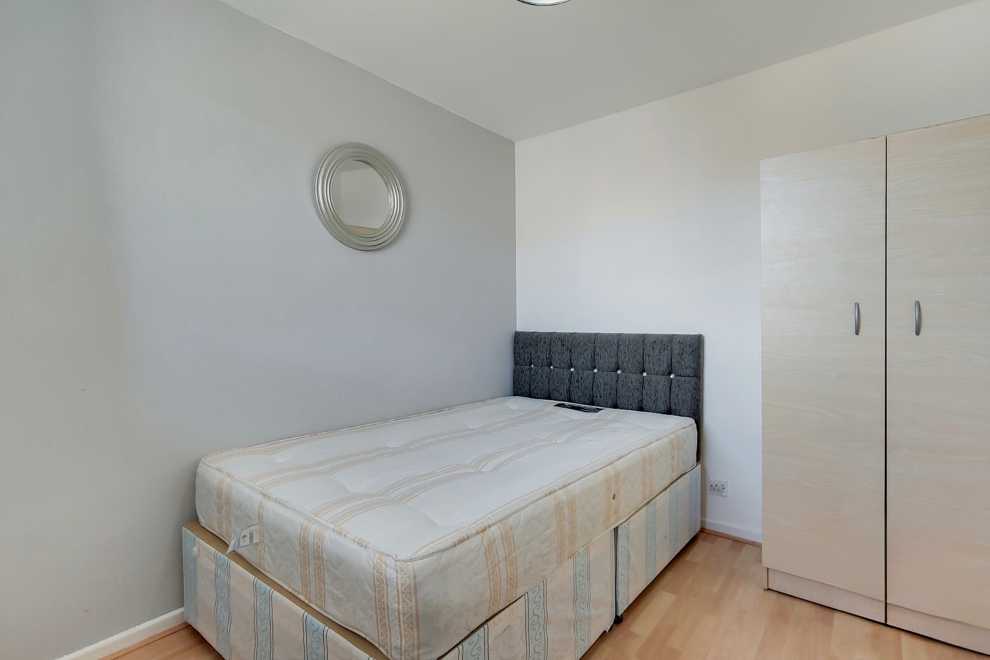 Room in a Shared Flat, Hanbury Street, E1, N1 7GU