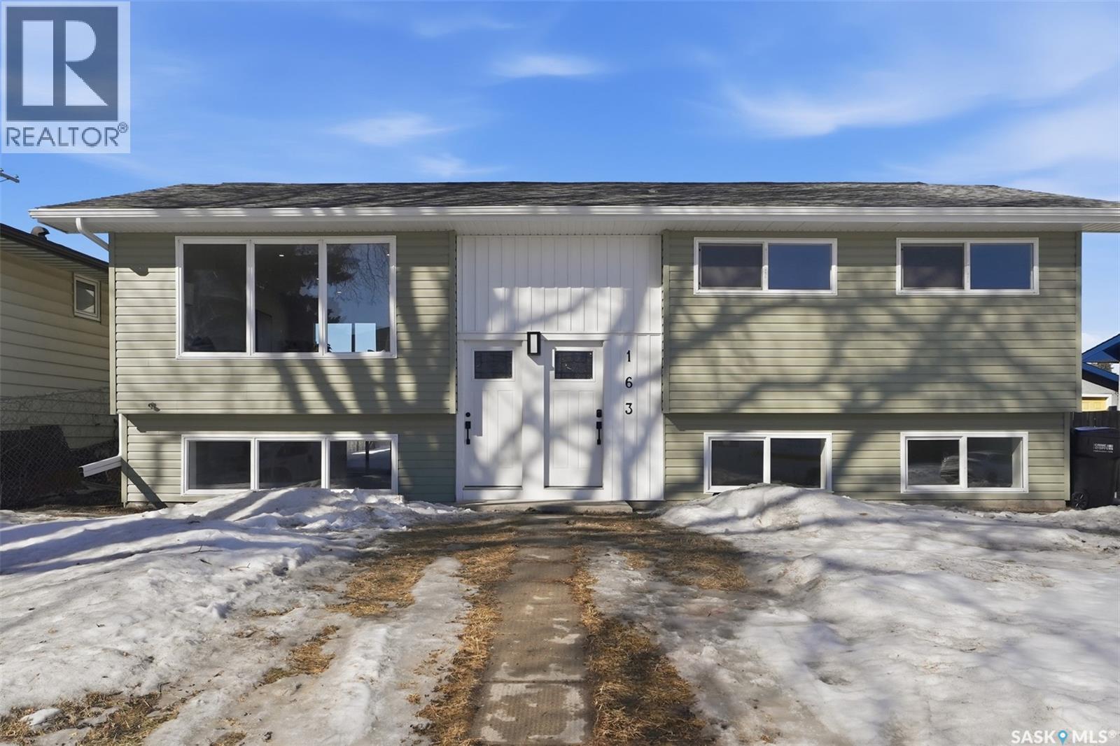 Primary image of 163 Rupert Drive, Saskatoon, SK, S7K1B6