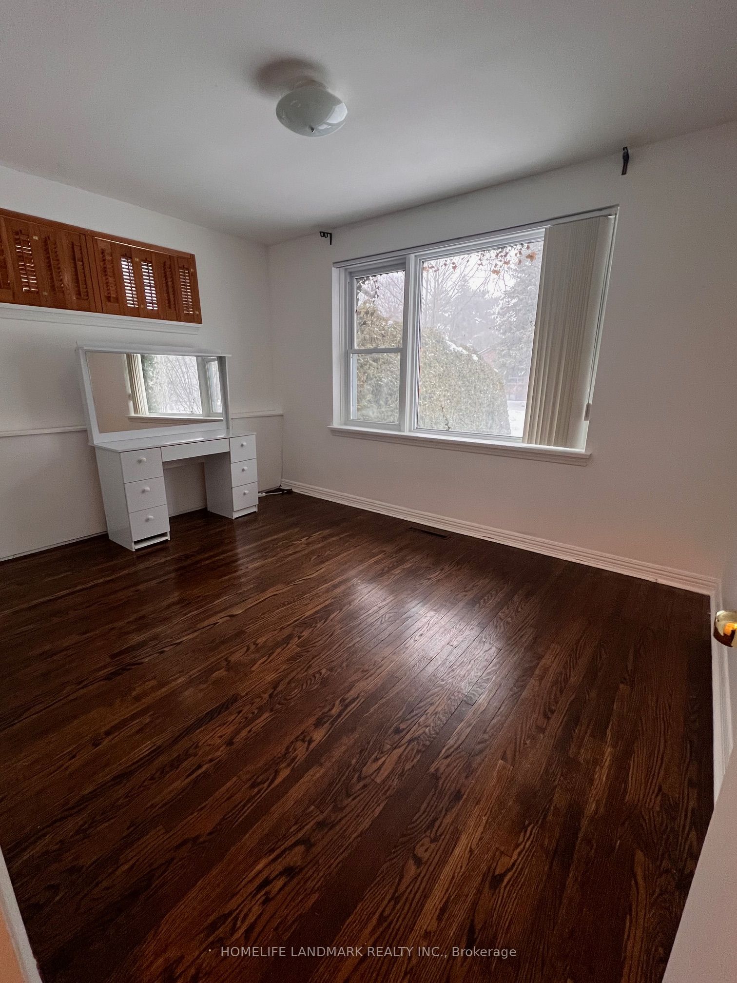 Additional image 4 of 49 Addison Crescent, Toronto, ON, M3B 1K7
