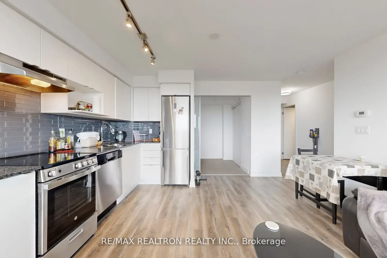 Additional image 8 of 120 Varna Drive 1007