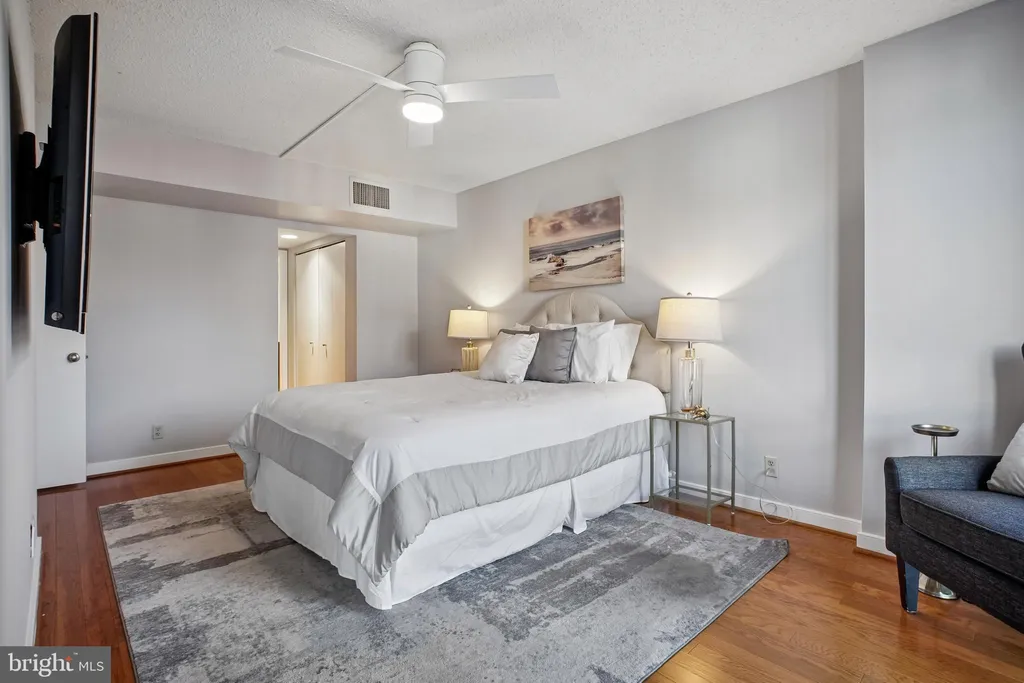 Additional image 16 of 1099 22nd Street NW Unit 410, Washington, DC 20037