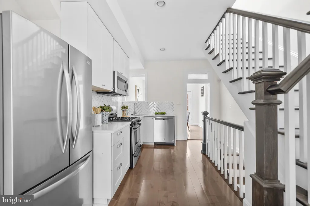 Additional image 18 of 320 G Street SE, Washington, DC 20003