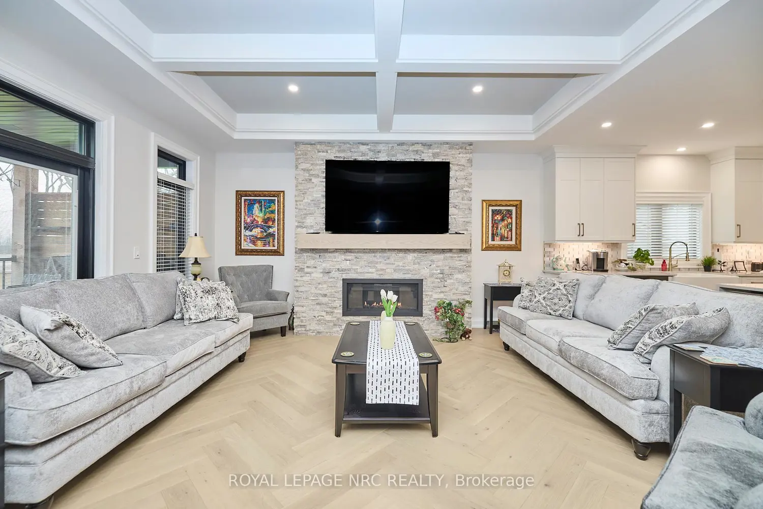 1174 Spears Road photo 4