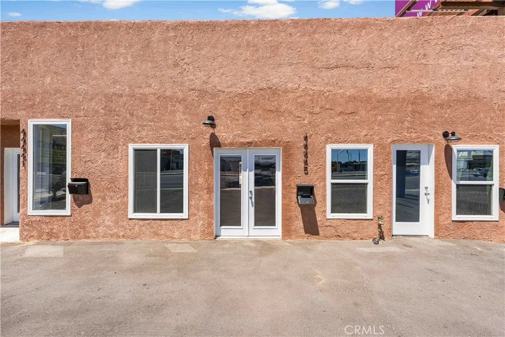 Additional image 46 of 44441 Sierra Highway, Lancaster, CA 93534