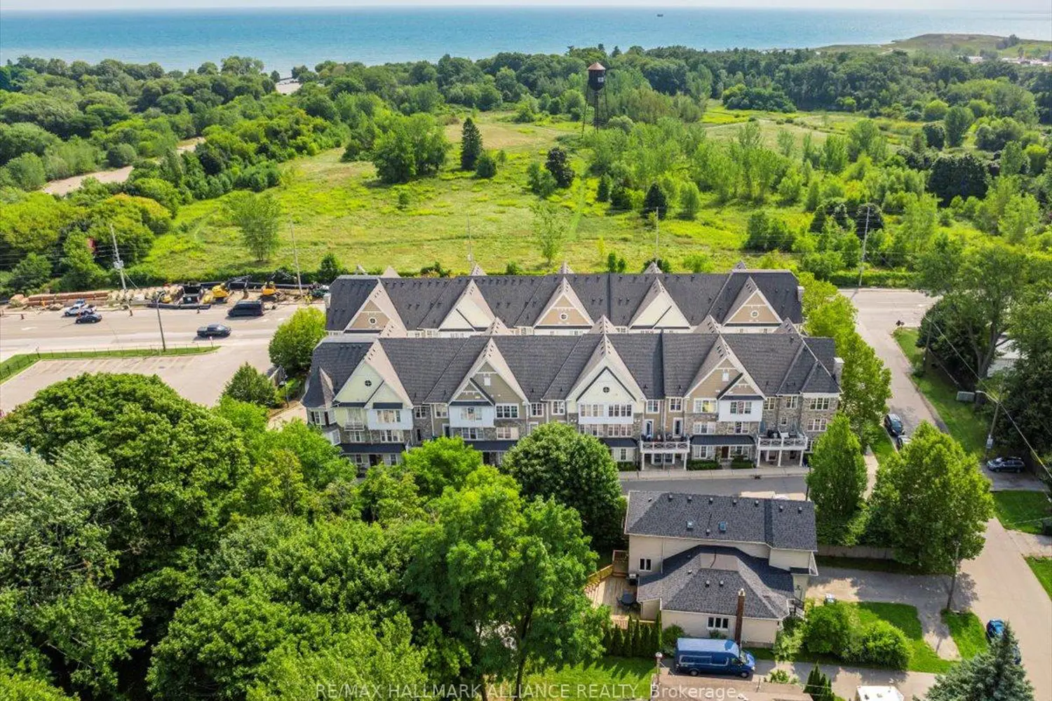 Additional image 9 of 1011 Deta Road 701