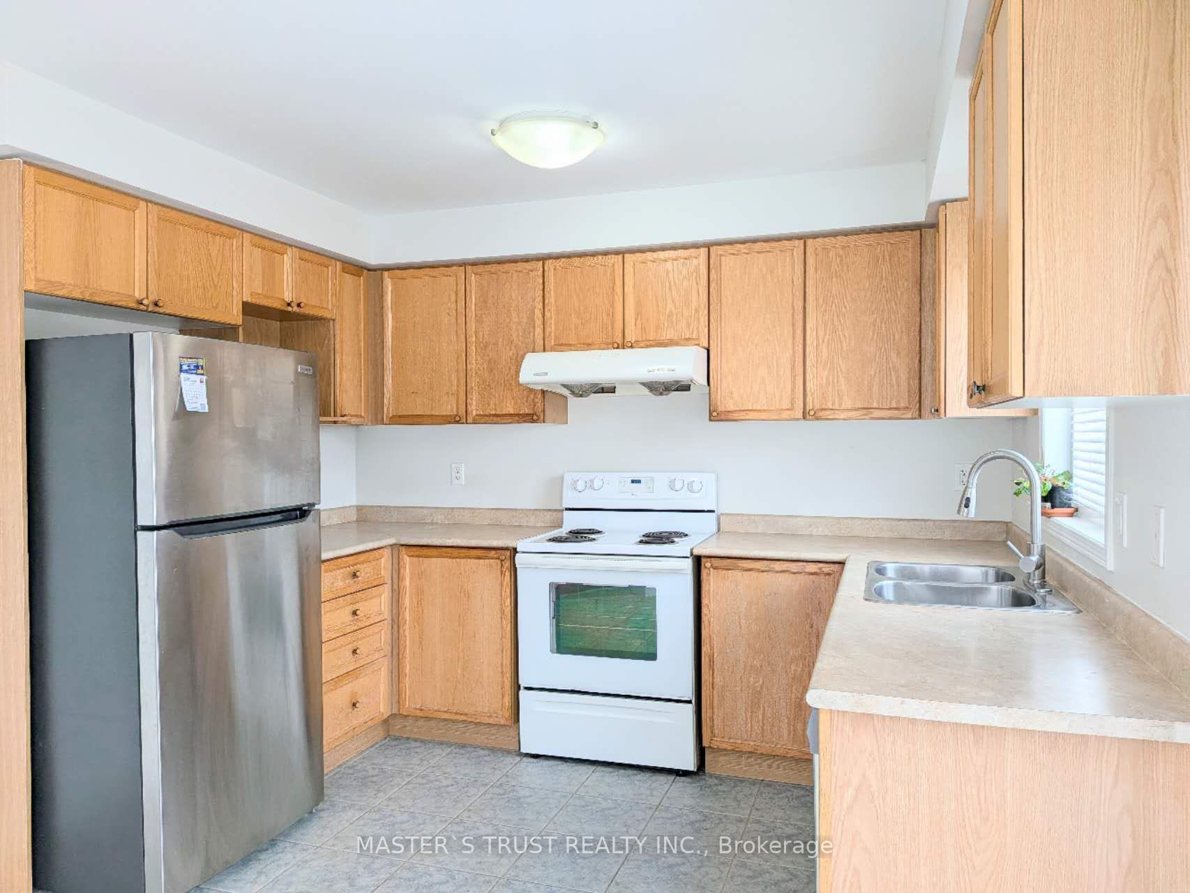Additional image 6 of 66 Gail Parks Crescent, Newmarket, ON, L3X 3B9