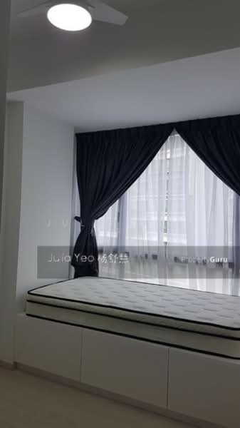 145 Pasir Ris Grove photo 2
