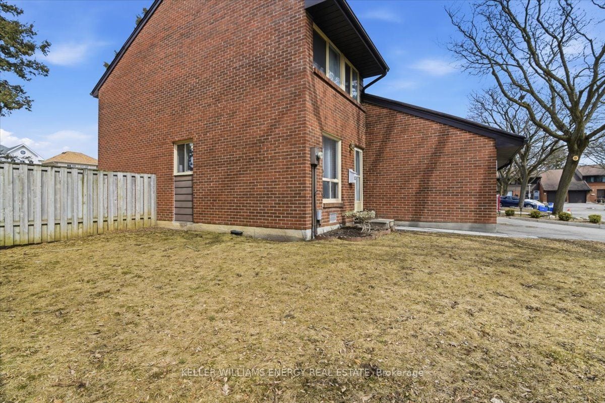 Additional image 2 of 13-155 Glovers Road E, Oshawa, ON, L1G 7A4