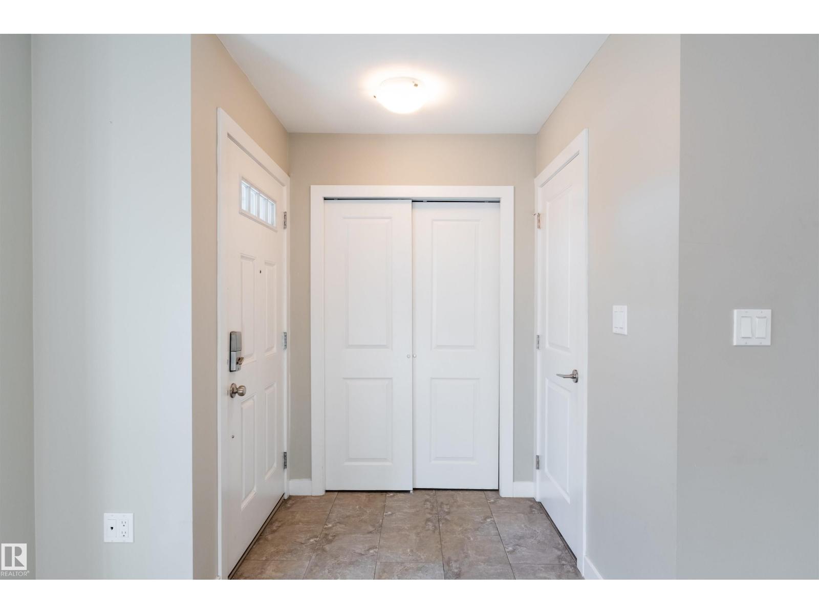 Additional image 3 of 10204 113 Avenue NW, Edmonton, AB, T5G0W9