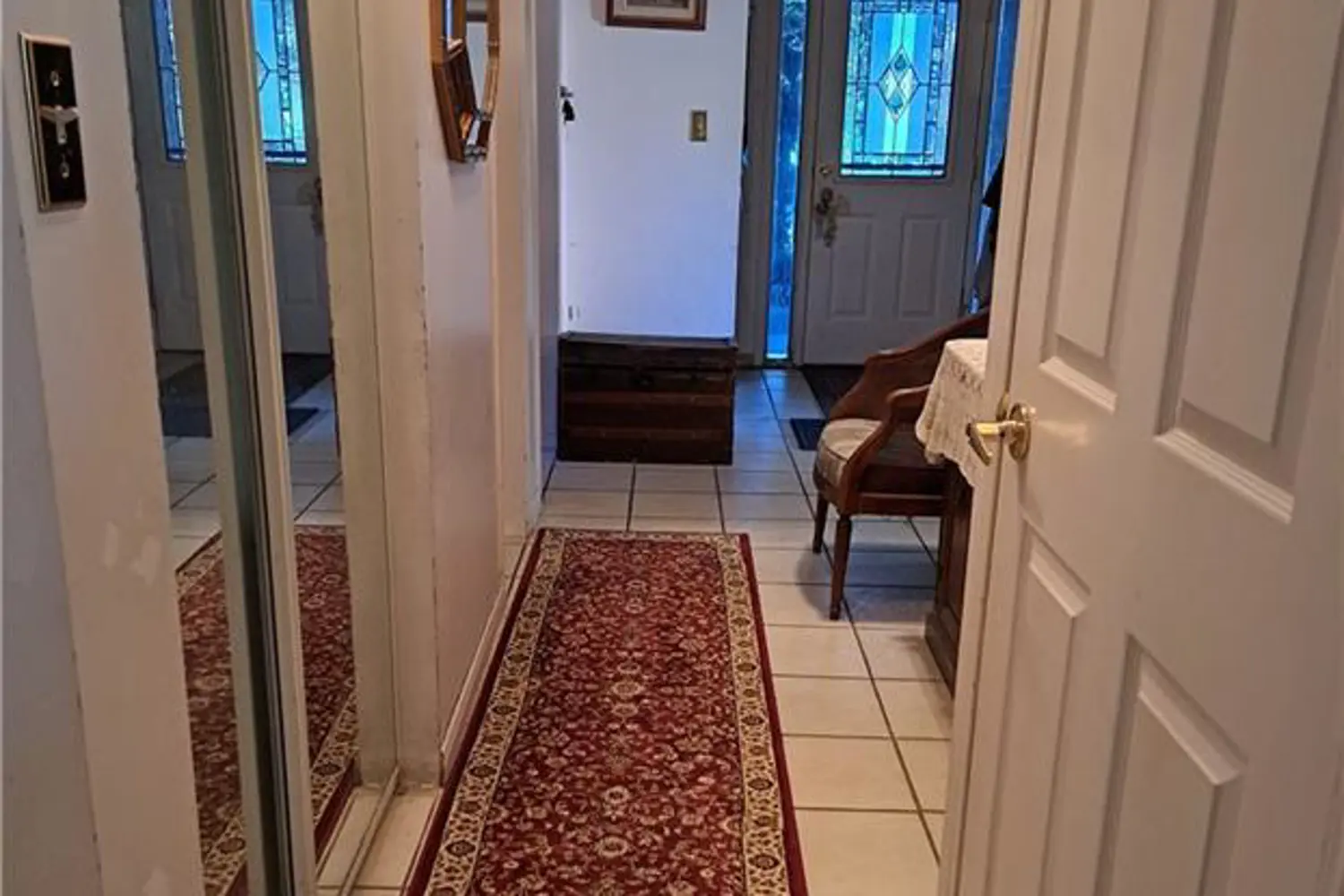 10 Jeanette Avenue photo 3