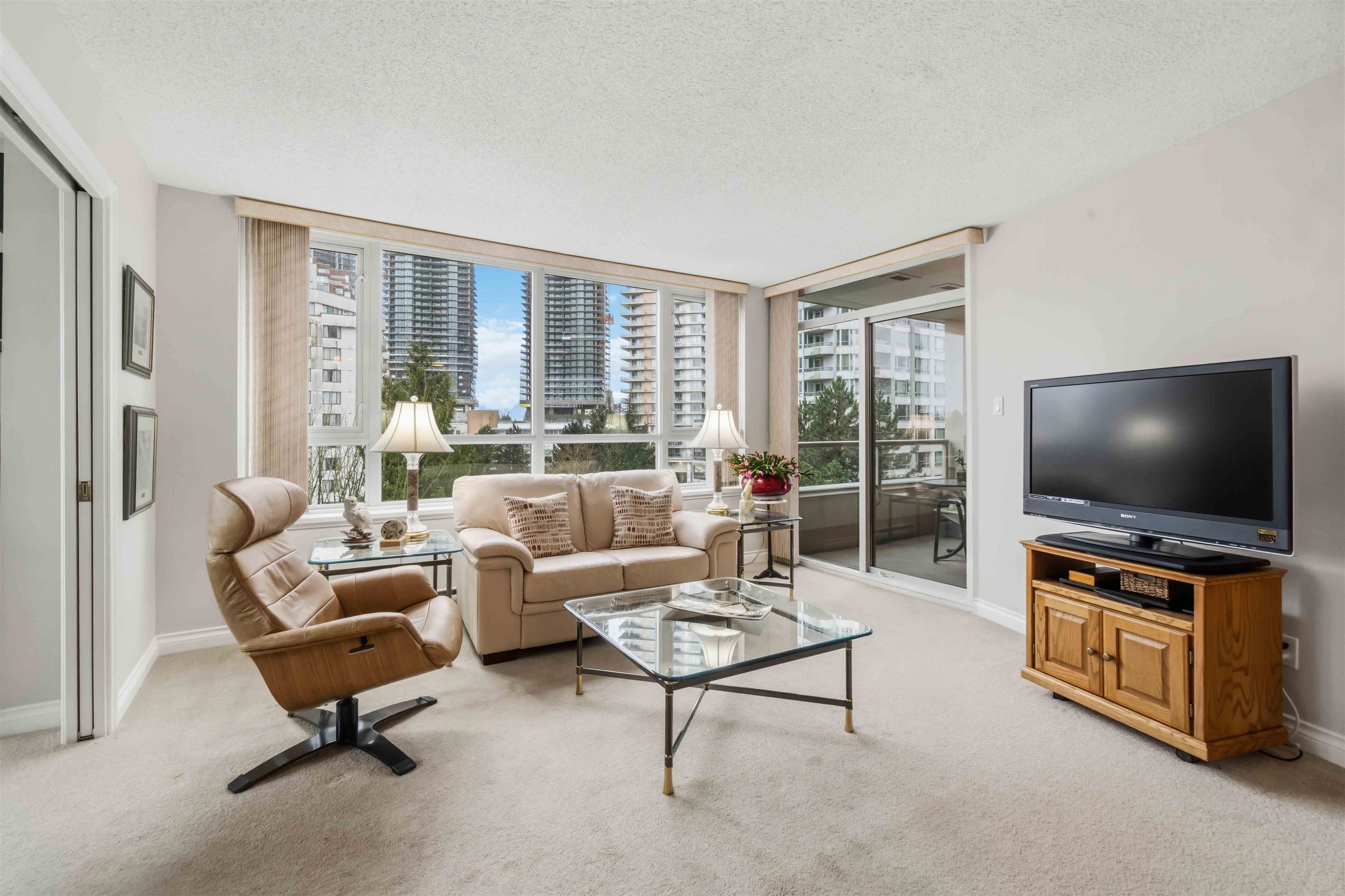 Additional image 3 of 808-6055 Nelson Avenue, Burnaby, BC, V5H 4L4