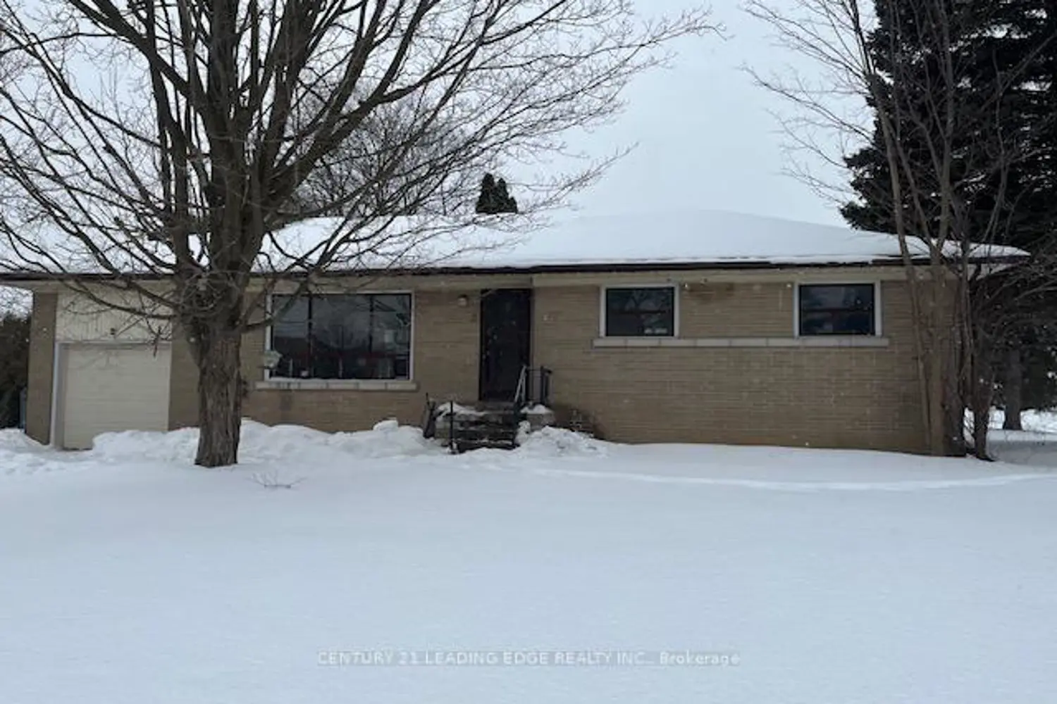 2 Honeybourne Crescent