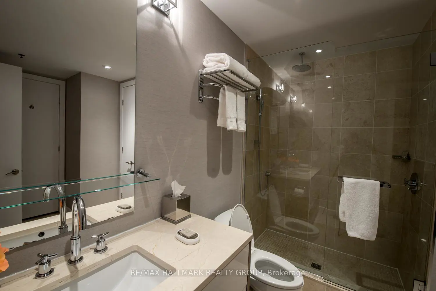 Additional image 14 of 300 Lisgar Street 201