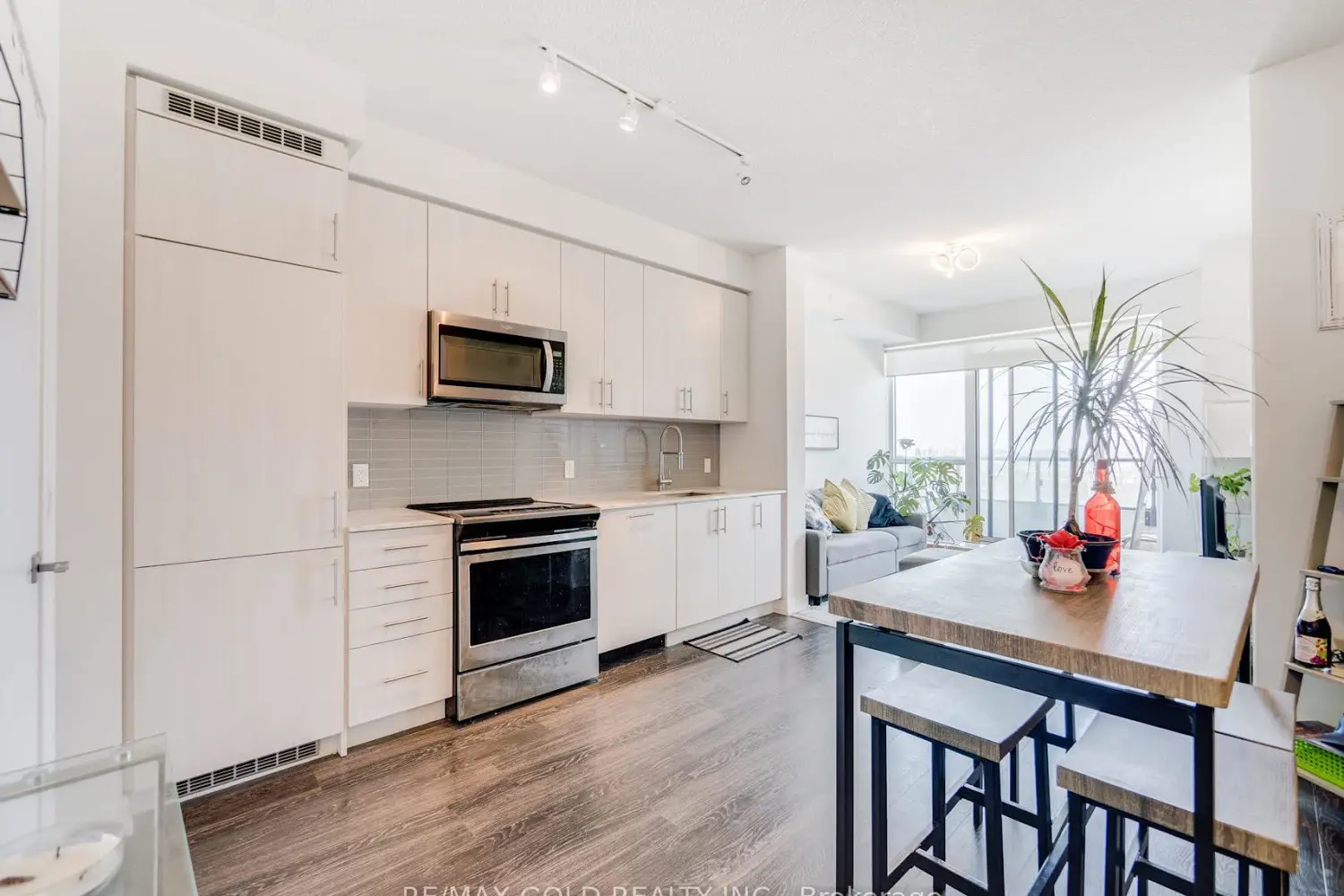 Additional image 7 of 4085 Parkside Village Drive 1803