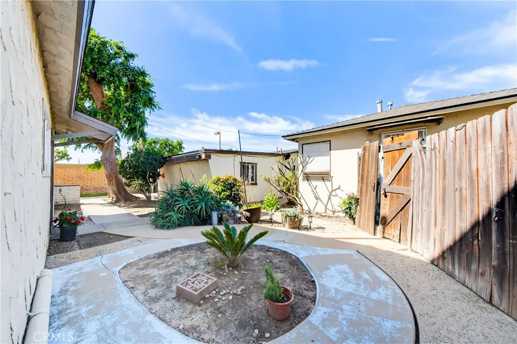 Additional image 31 of 15003 Larch Ave, Lawndale, CA 90260