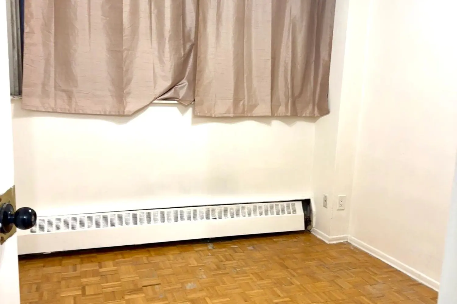 Additional image 11 of 10 Eddystone Avenue 116