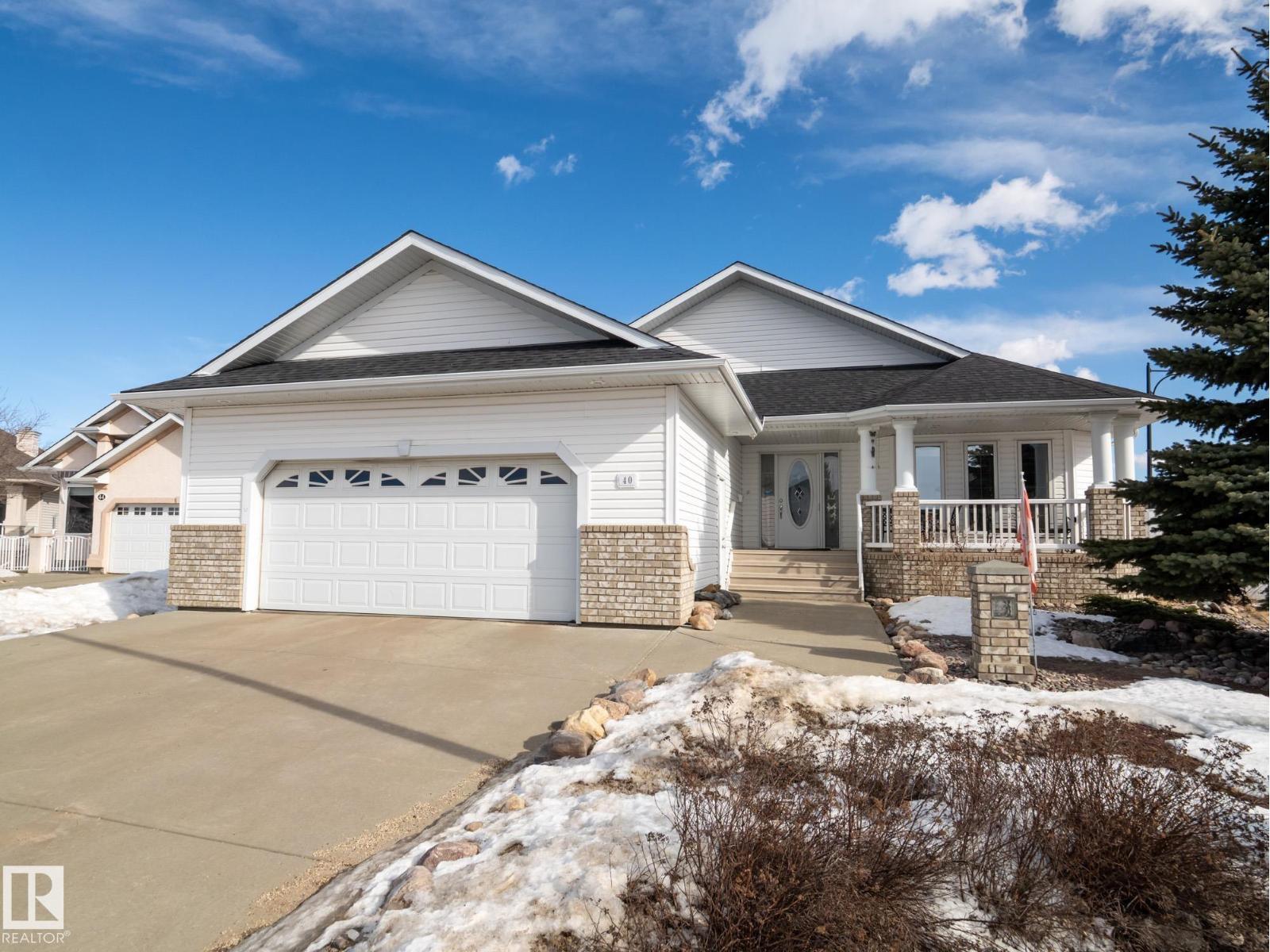 Primary image of 40 Hawkstone Landing, Sherwood Park, AB, T8A6M9