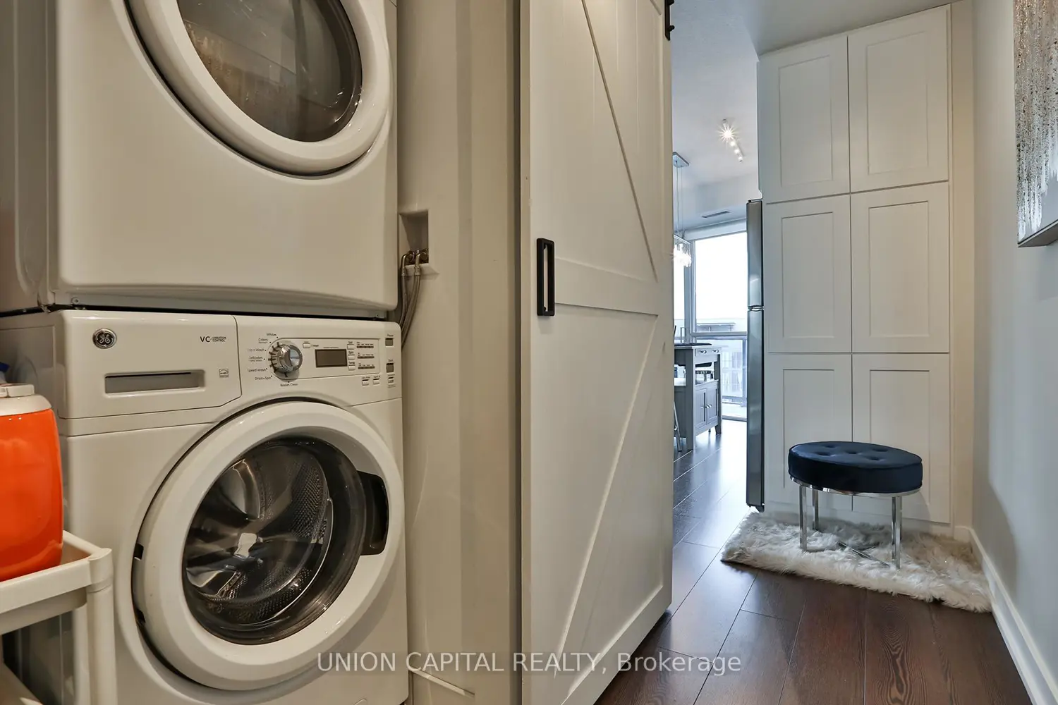 Additional image 19 of 20 Bruyeres Mews 1103